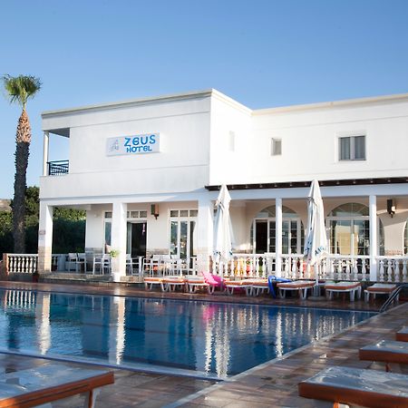 Zeus Hotel Kéfalos Extérieur photo