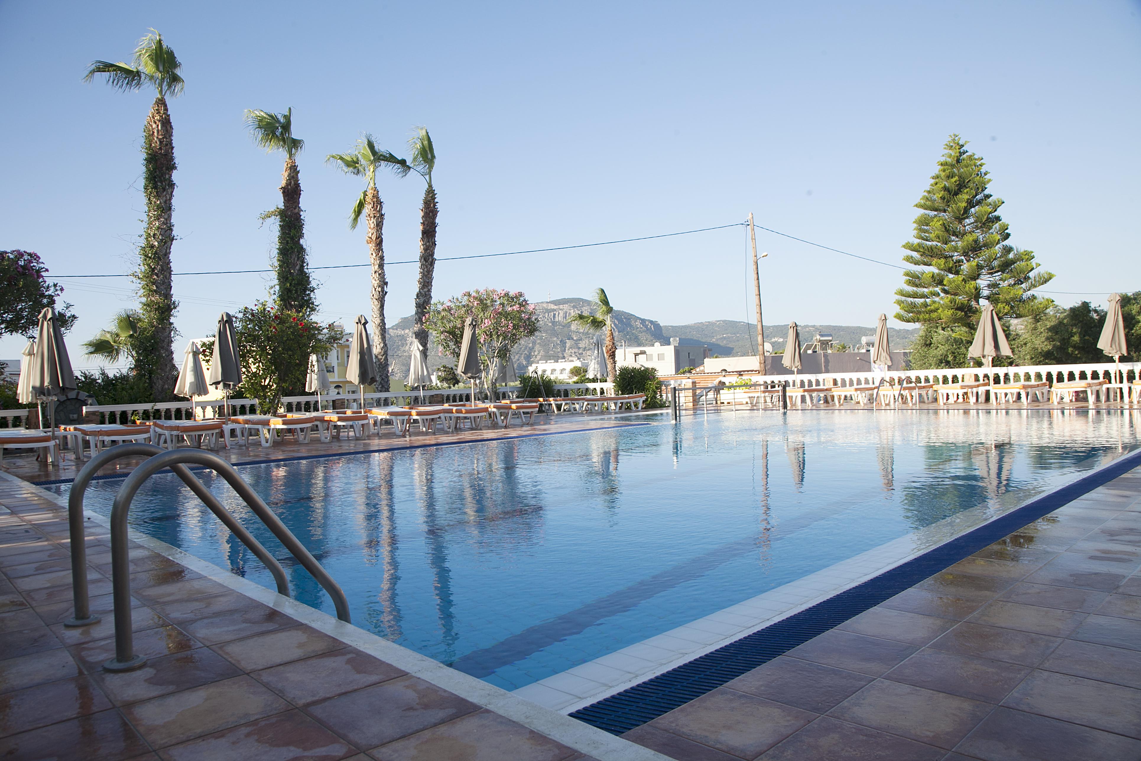Zeus Hotel Kéfalos Extérieur photo