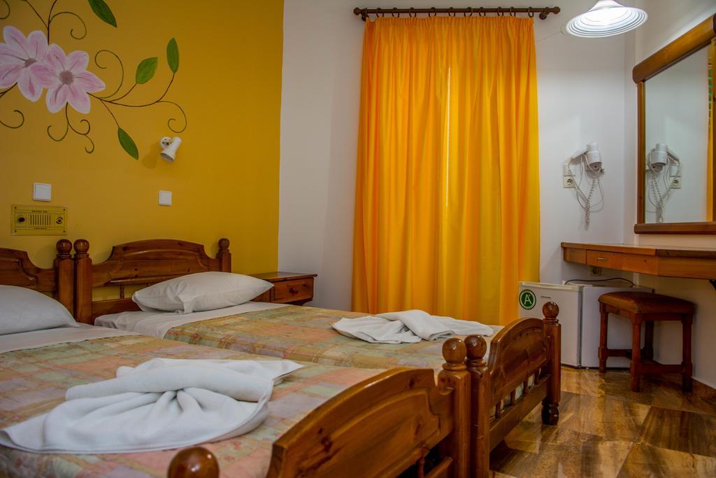 Zeus Hotel Kéfalos Extérieur photo