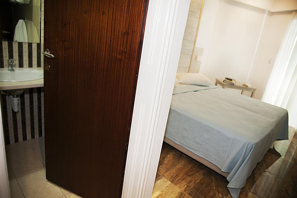 Zeus Hotel Kéfalos Extérieur photo